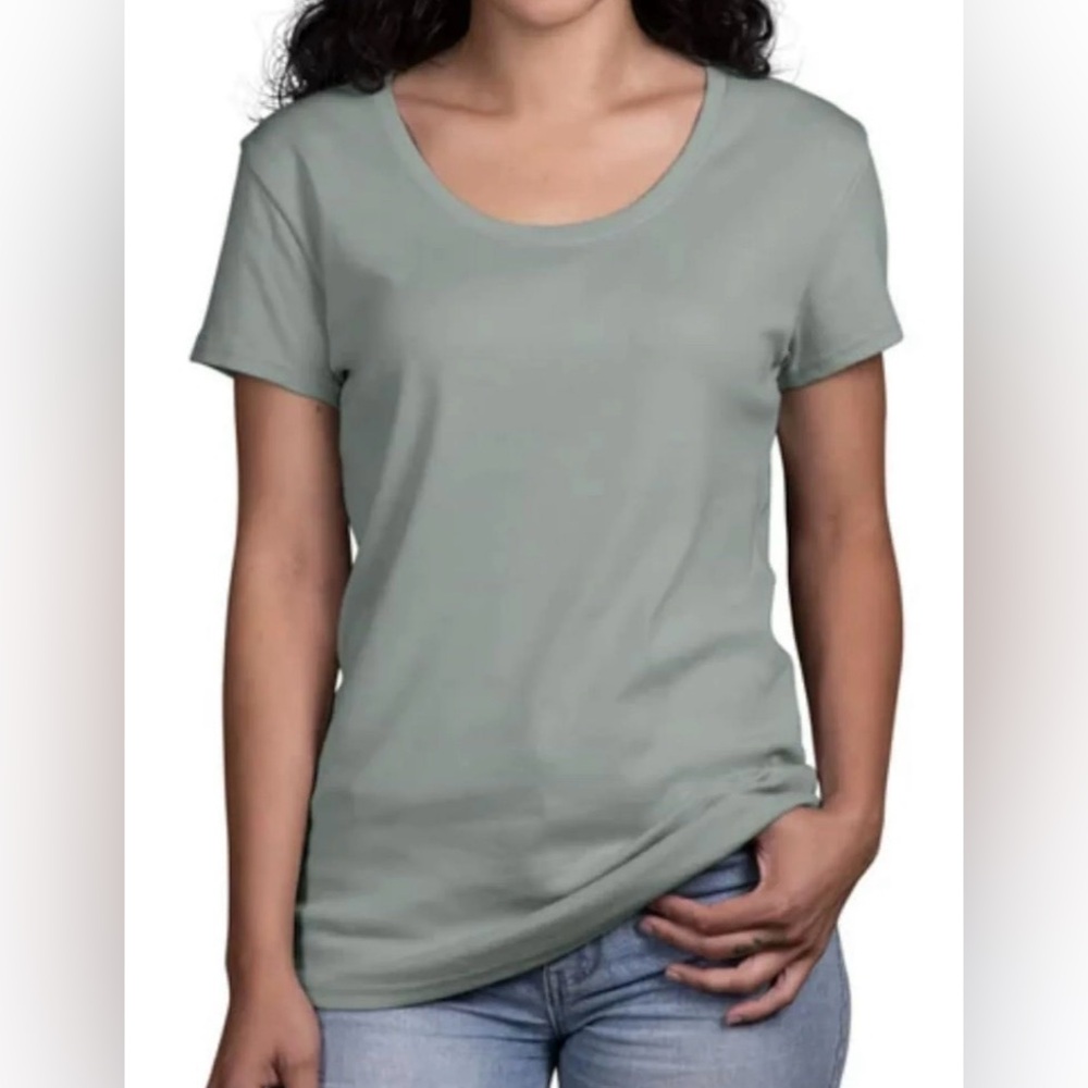 KIRKLAND Signature Women's Scoop Neck Short Sleeve Pima Cotton Tee.